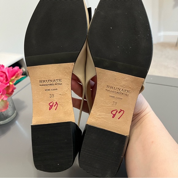 Brunate Italian Leather Cream and Black Bow Tie Ballet Flats - Picture 9 of 9